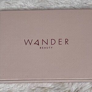 Wander Beauty Getaway Eye and Face Palette - New